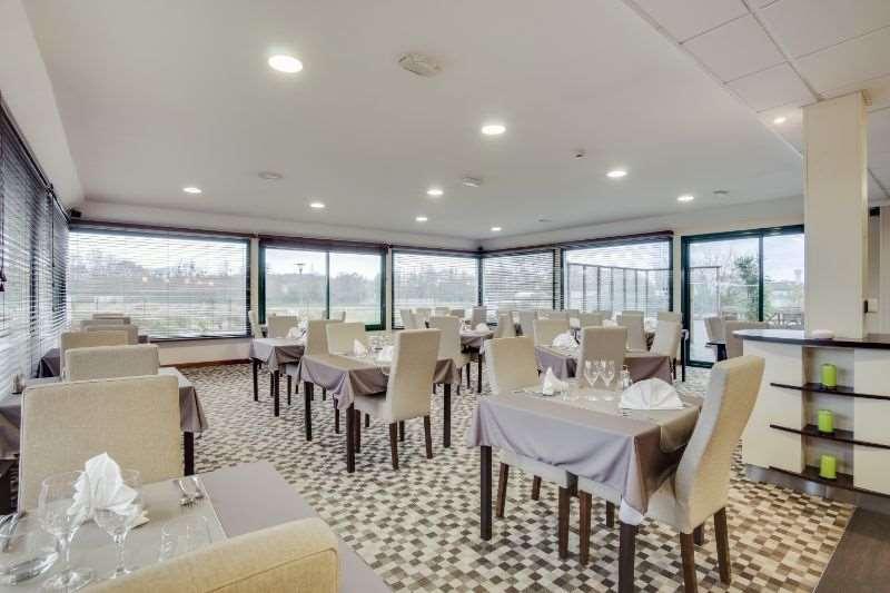 Brit Hotel De La Cote Des Havres Lessay ร้านอาหาร รูปภาพ