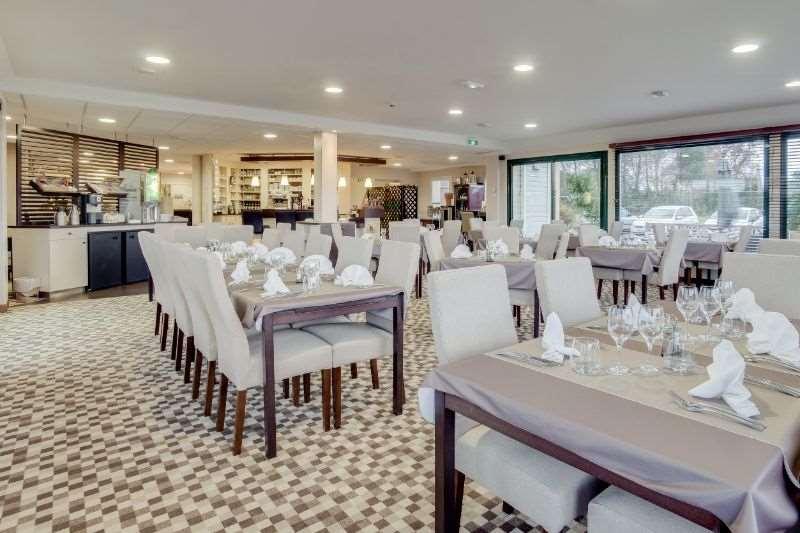 Brit Hotel De La Cote Des Havres Lessay ร้านอาหาร รูปภาพ